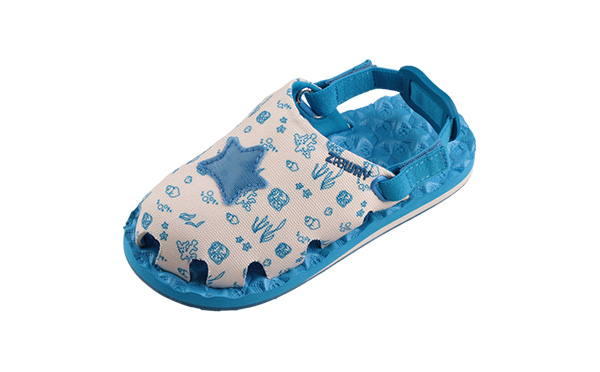 {振揚實業是拖鞋廠家、拖鞋加工(gōng)廠、拖鞋代工(gōng)廠、高端拖鞋定制、人字拖加工(gōng)廠、定制拖鞋工(gōng)廠、品牌拖鞋代工(gōng)廠、涼鞋代工(gōng)廠、沙灘拖鞋廠家、涼鞋廠家，提供經典款高功能(néng)拖鞋，美型拖鞋，耐磨防滑拖鞋。}